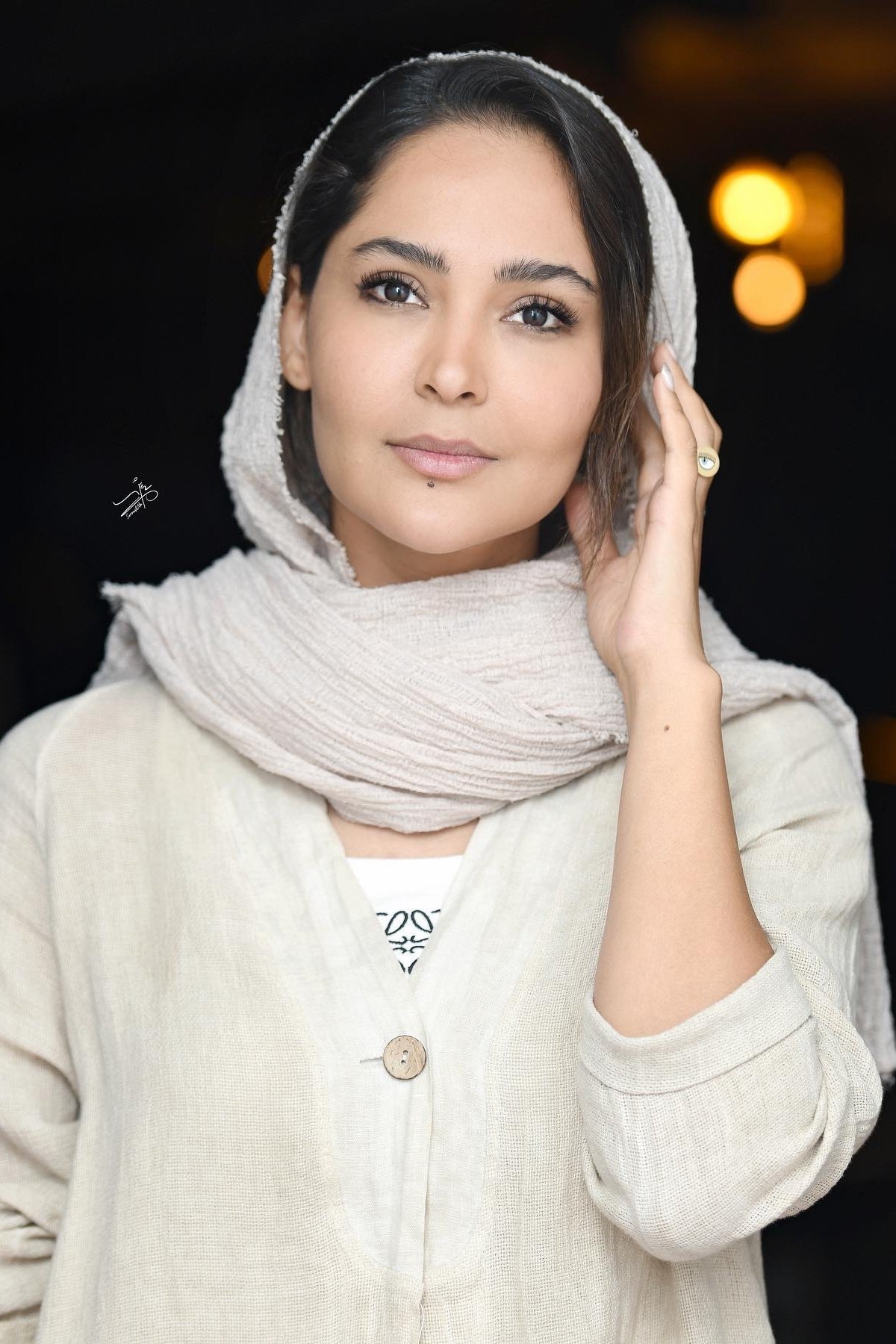 Setayesh RajaeiNia backdrop