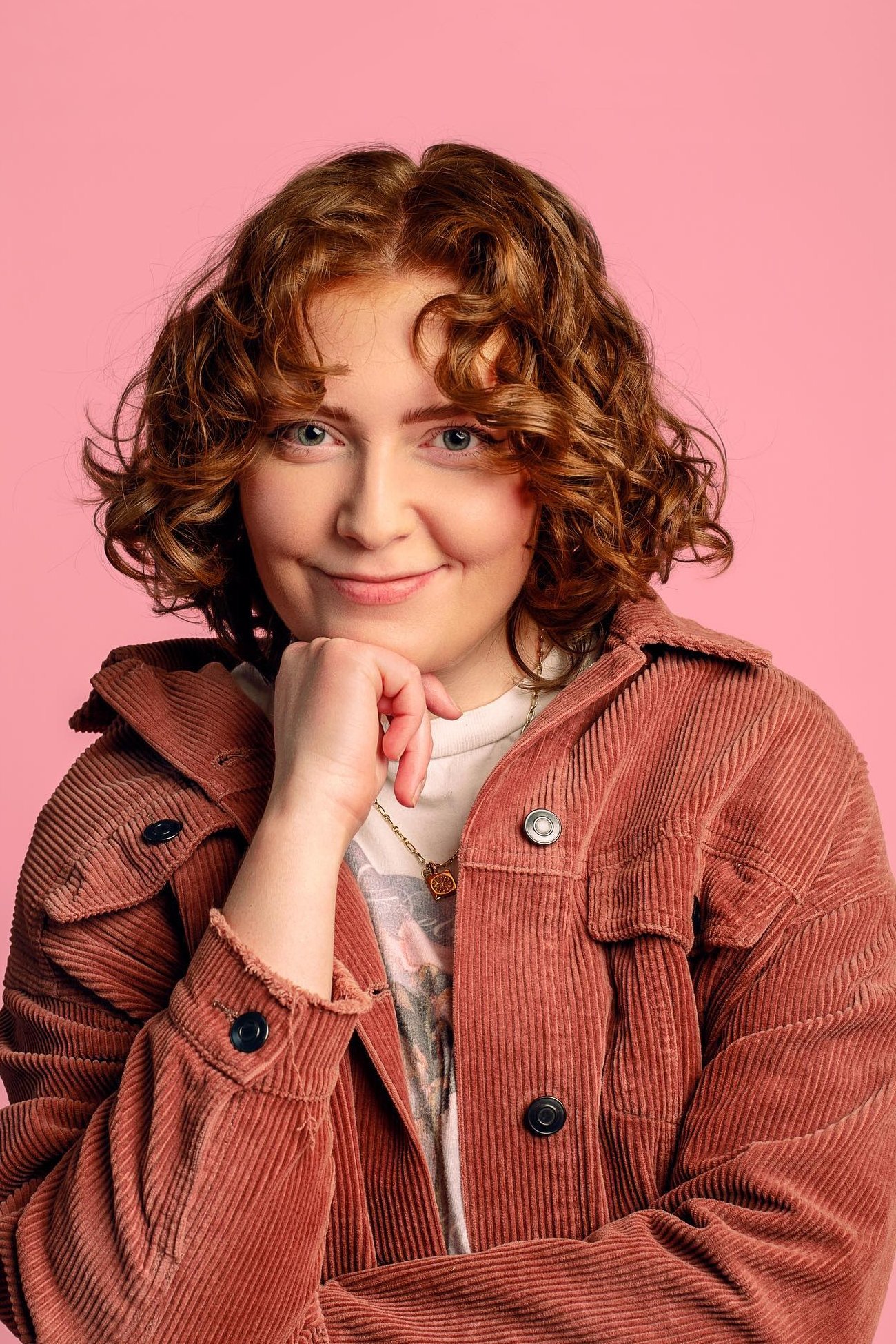 Alice Oseman backdrop