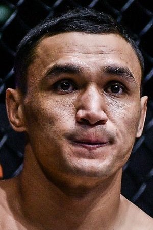 Kairat Akhmetov backdrop