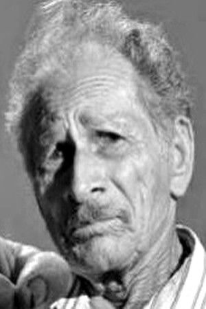 Simião Martiniano backdrop