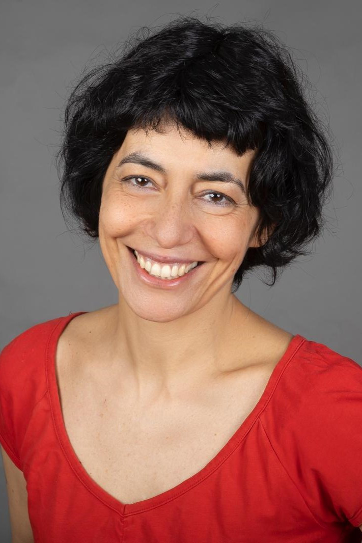 Carla Madeira backdrop