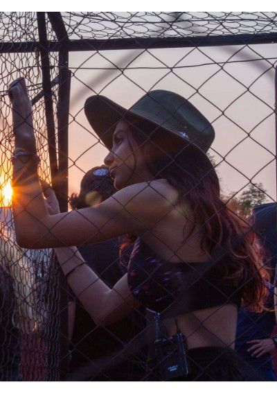 Marcela Jabes backdrop