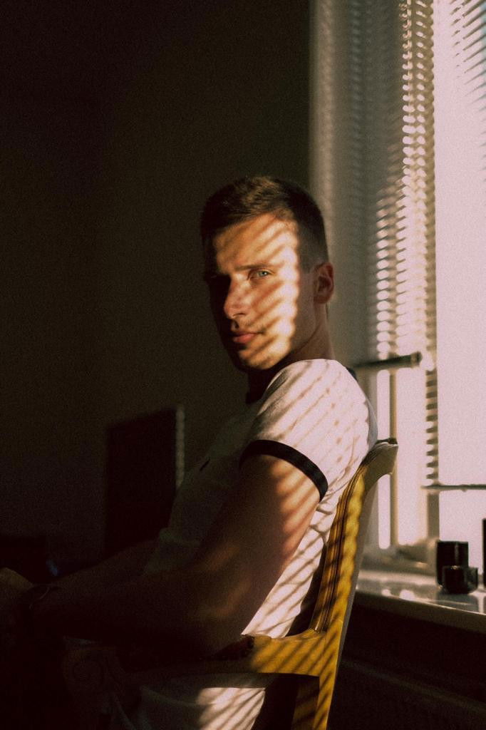 Jannik Tondorf backdrop