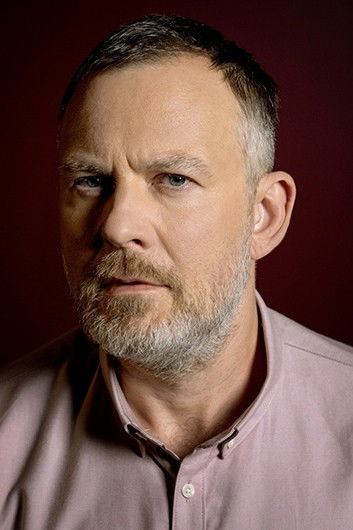 Bartosz Woźny backdrop