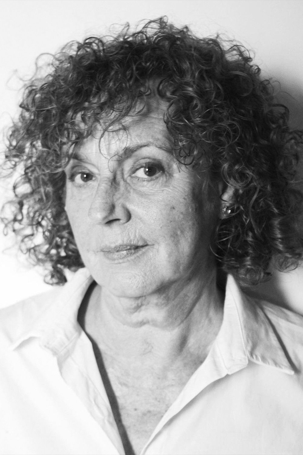 Loles Pérez backdrop