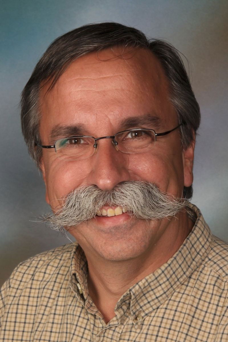 Stéphane Deschênes backdrop