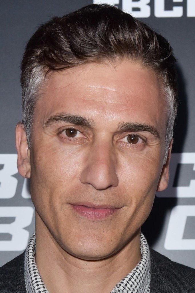 Noam Jenkins backdrop