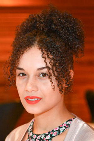 Senna Vodzogbe backdrop