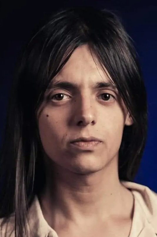 Lucio Corsi backdrop