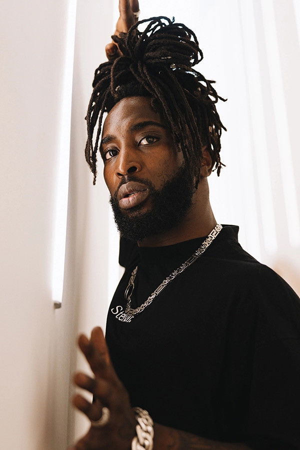 Joffrey Anane backdrop