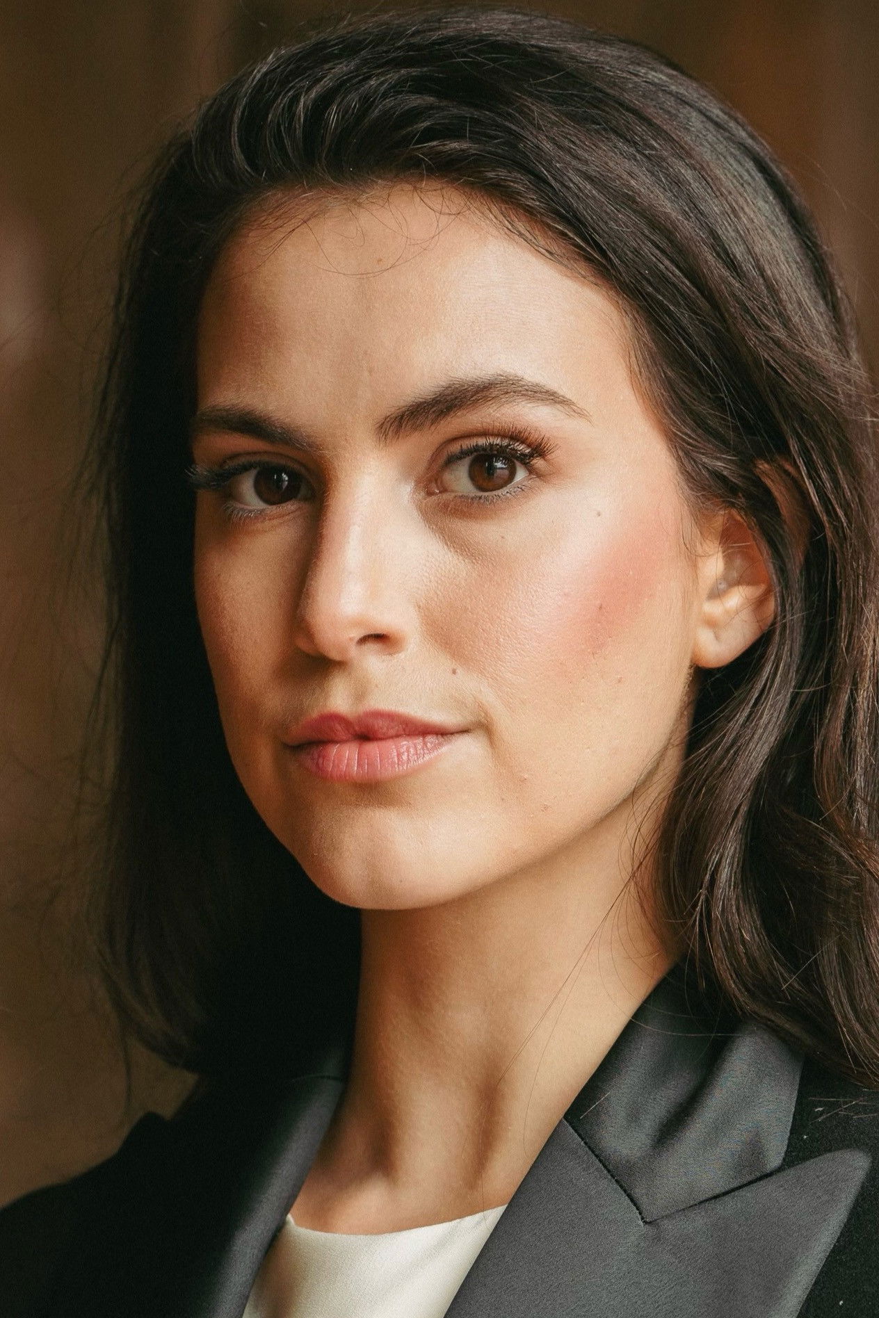 Summer Foley backdrop