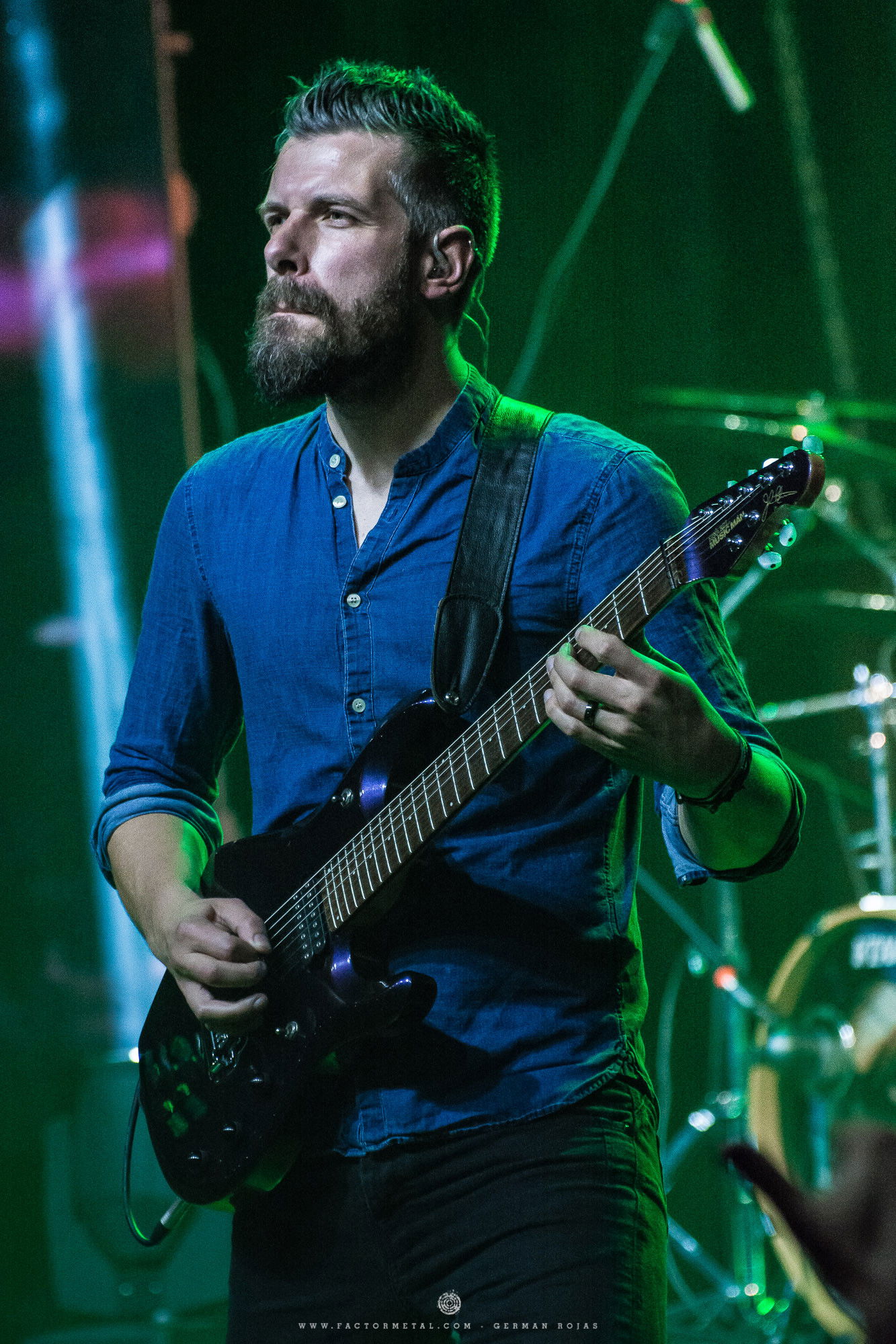 Richard Henshall backdrop