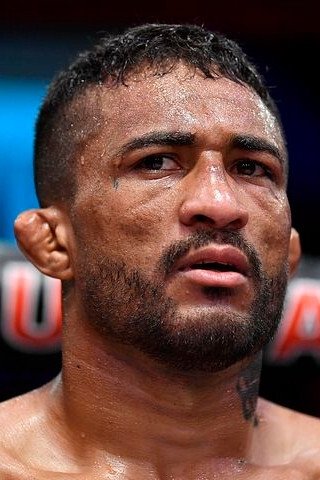 Joanderson Brito backdrop