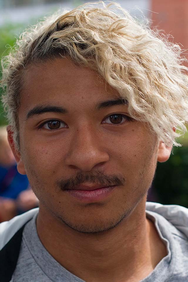 Lui Elliott backdrop