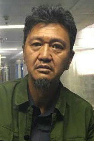 Zhencheng Li backdrop