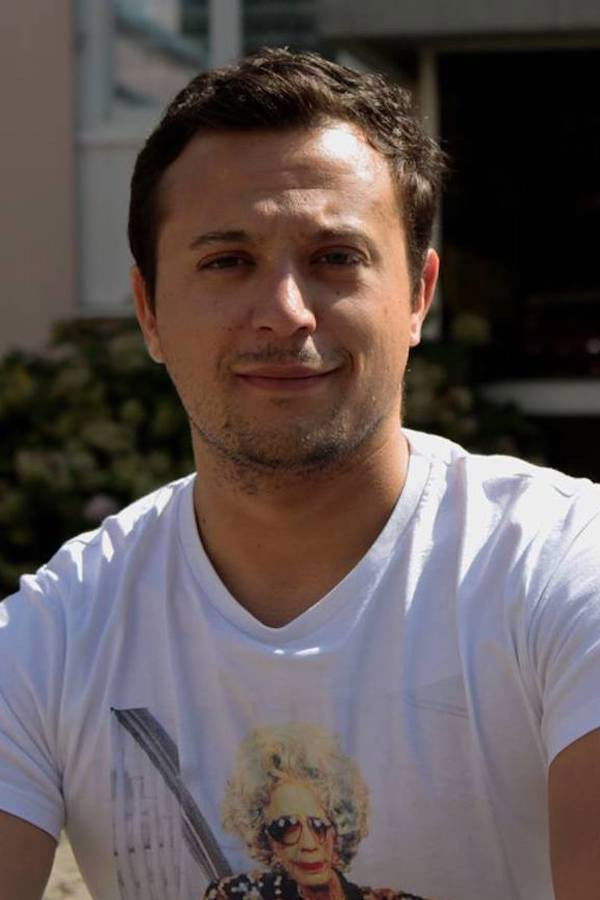 Martin Razy backdrop