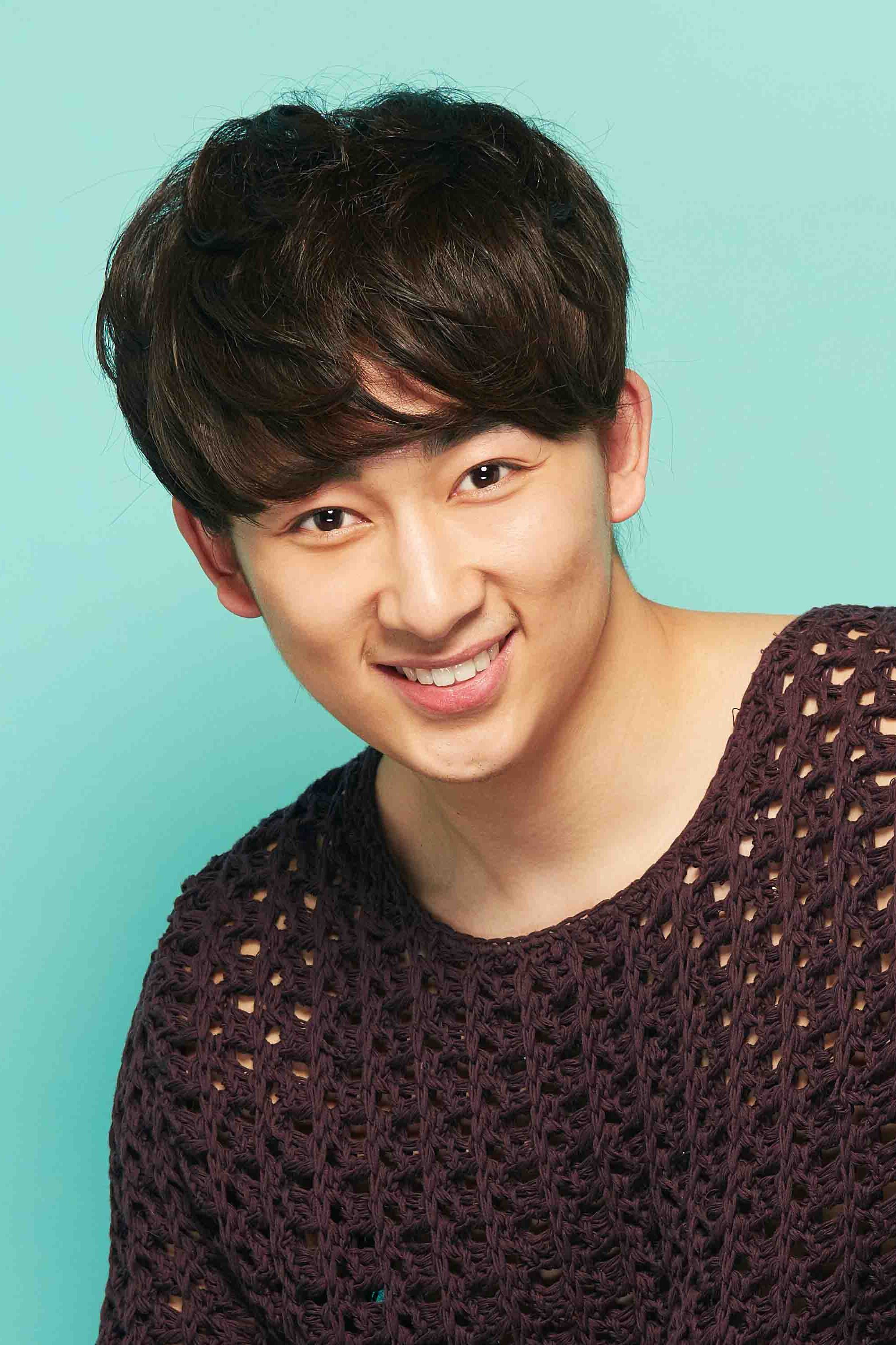 Ma Dongchen backdrop