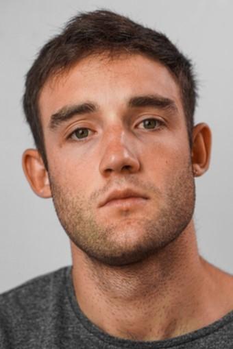 Neizan Fernández backdrop