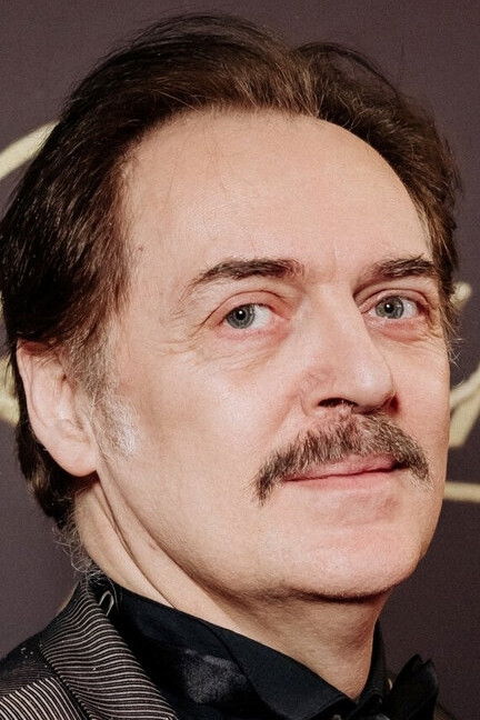 Yury Chulkov backdrop