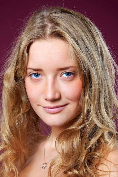 Anastasiya Volynskaya backdrop