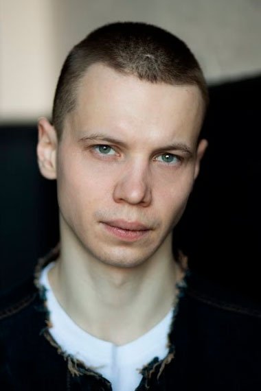 Anton Artemyev backdrop