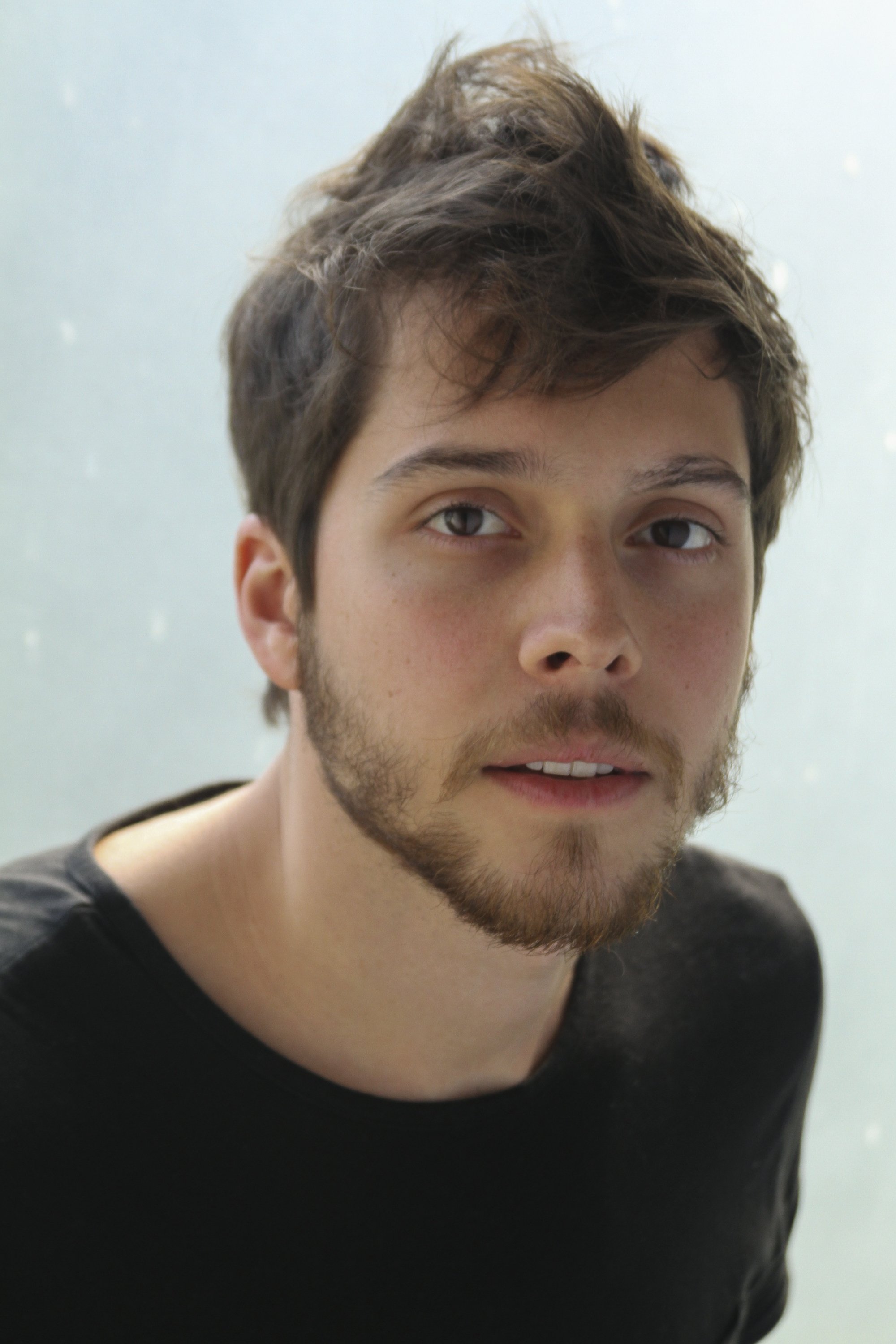 Artur Volpi backdrop