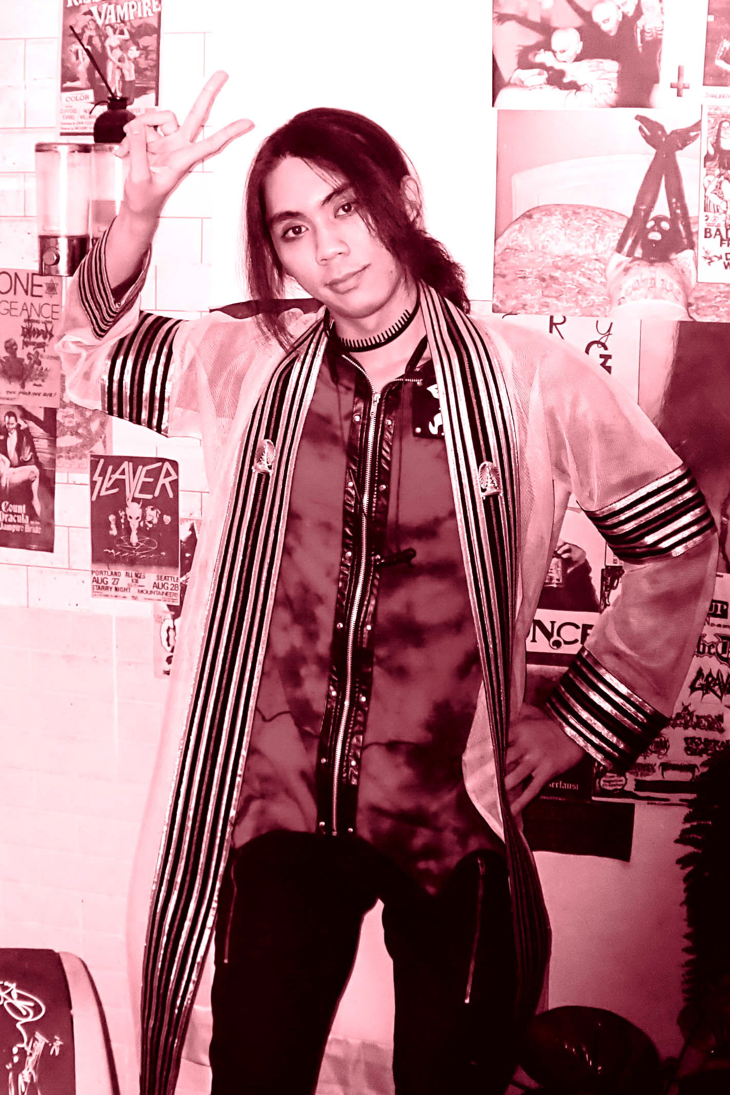 Intouch Suntichaikul backdrop