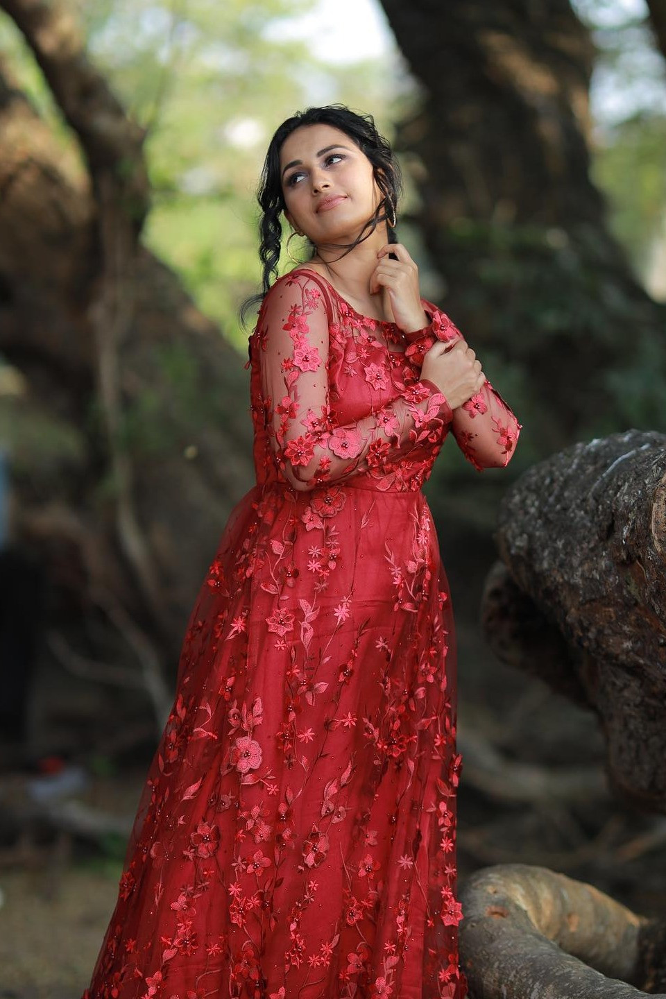 Maria Vincent backdrop