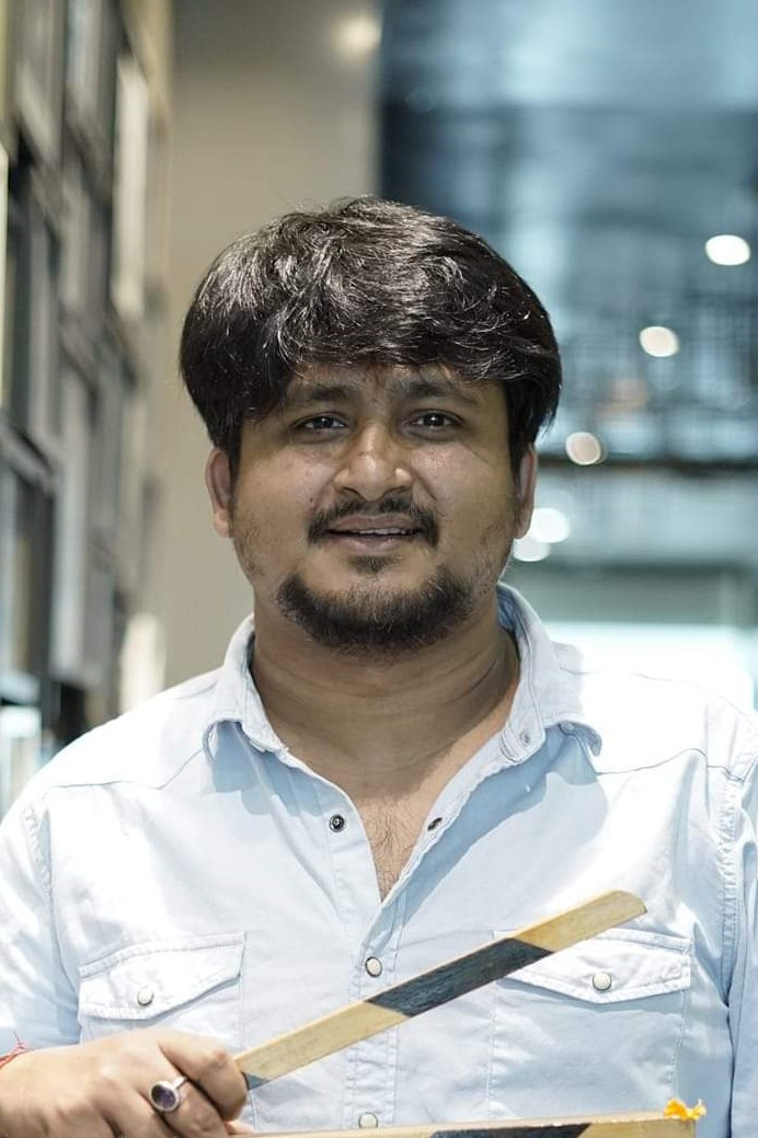 Rahool Mukherjee backdrop