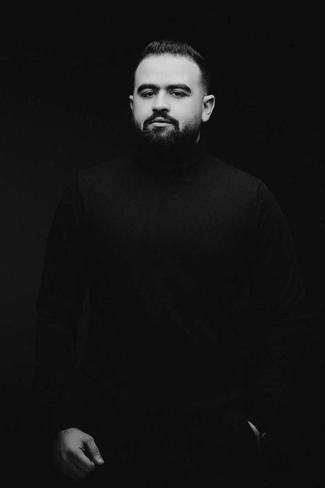 Hisham Al Rashidi backdrop