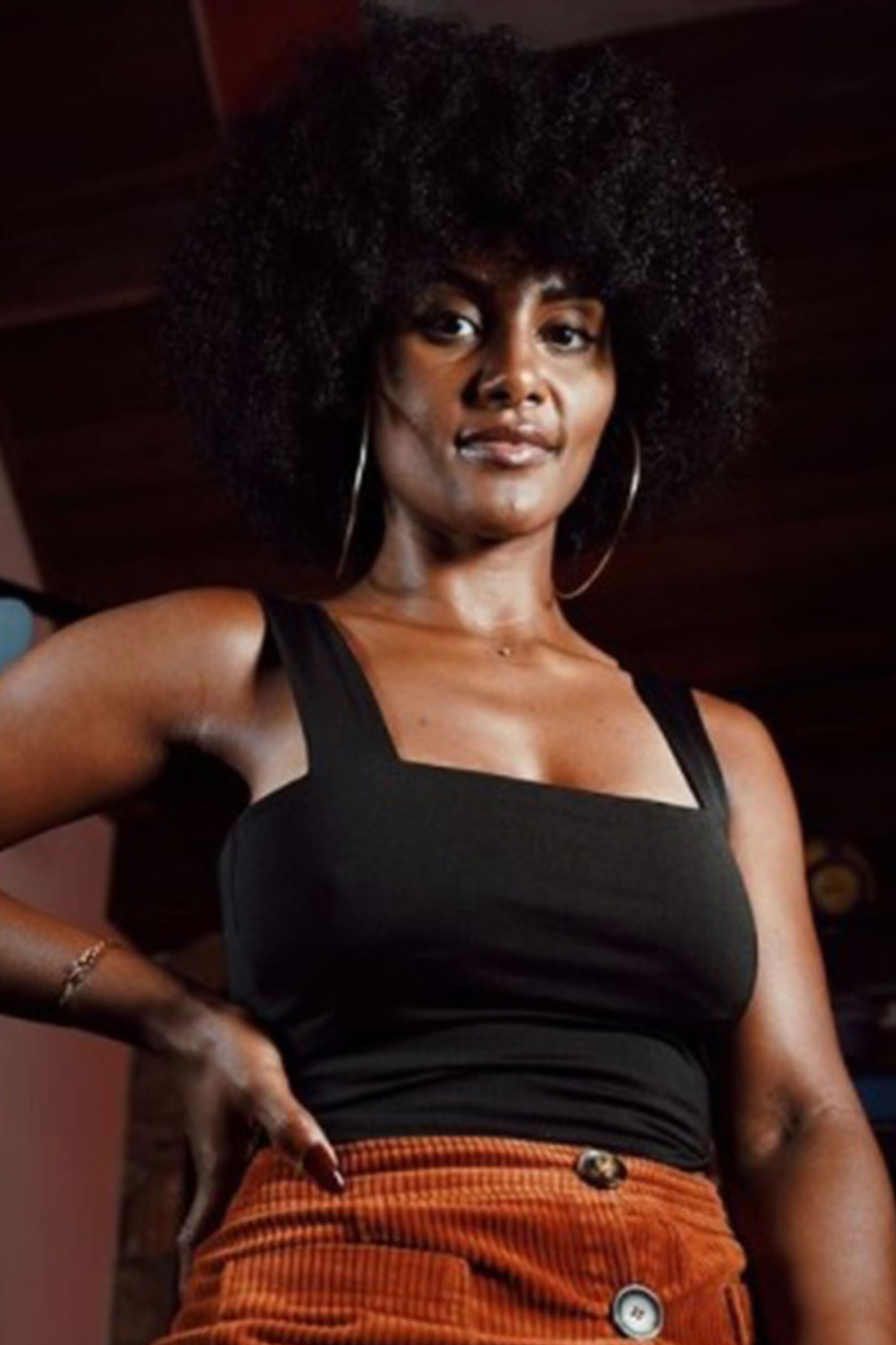 Luísa Briit backdrop