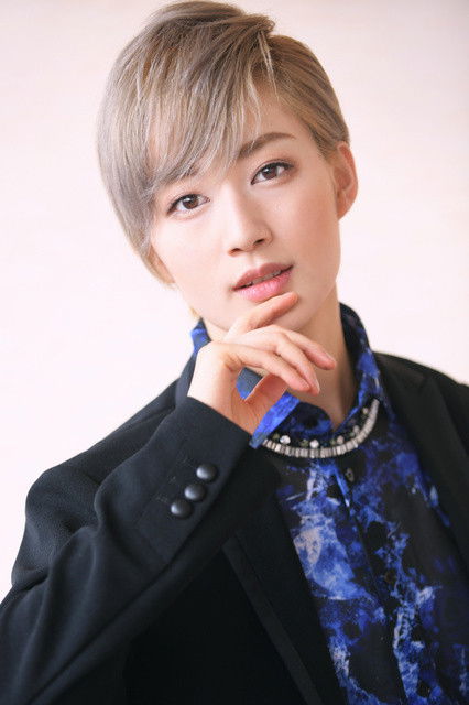 Seino Asuka backdrop