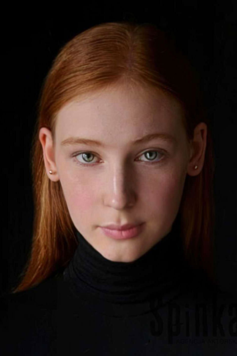 Jagoda Porębska backdrop