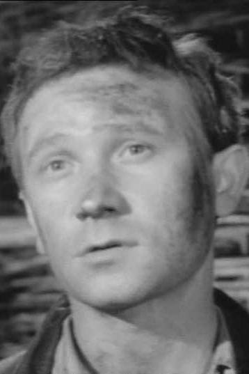 Yuri Komissarov backdrop