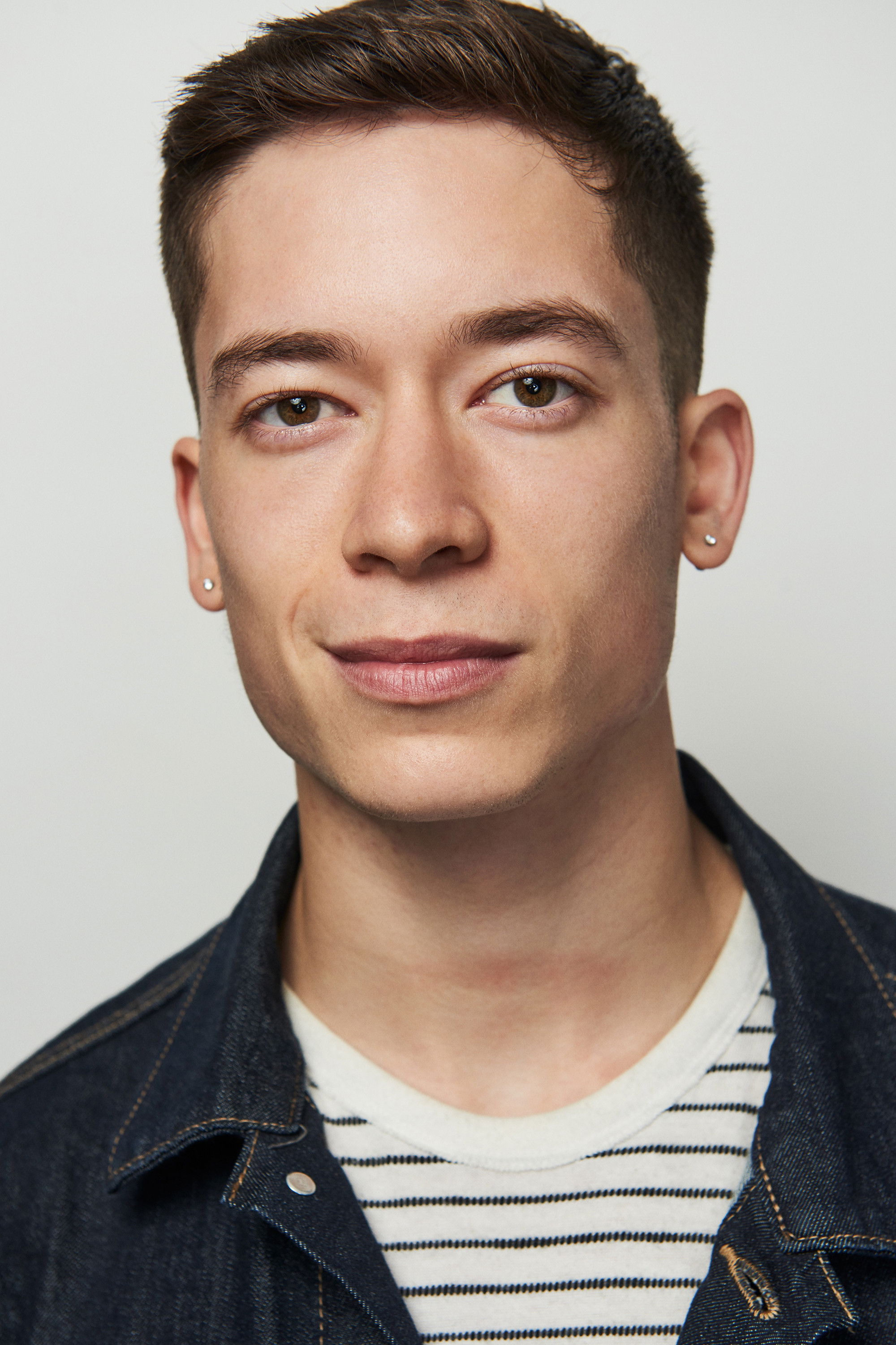 Quentin Nguyen-Duy backdrop