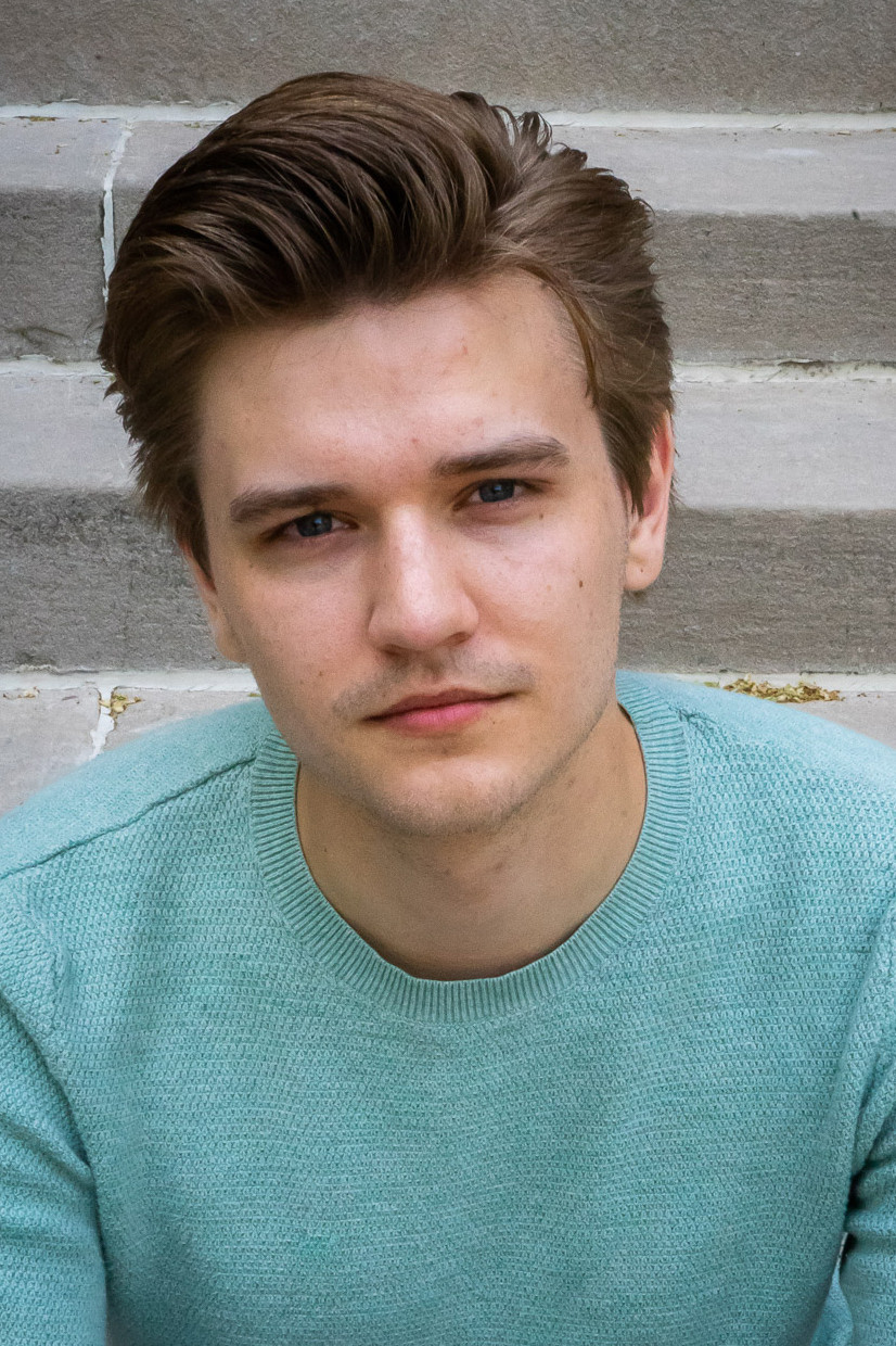 Bradley Johnson backdrop