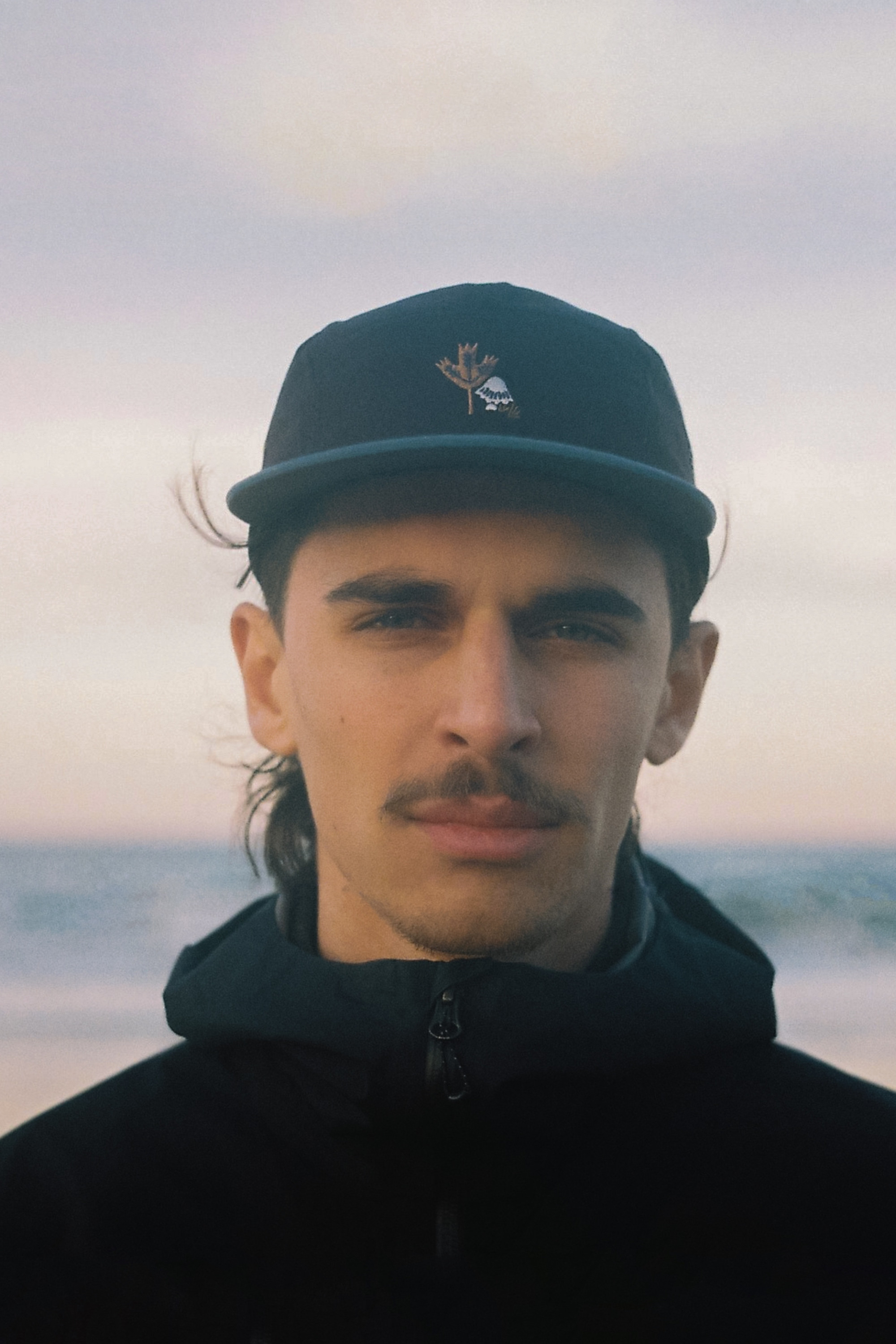 Hugo Bertrand backdrop