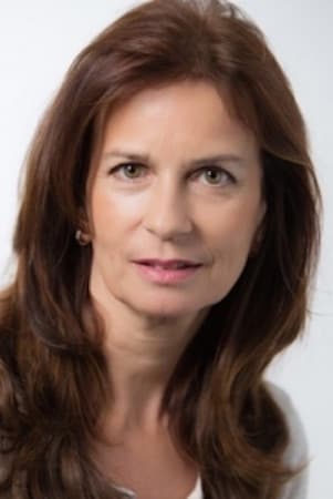 Marine Jolivet backdrop