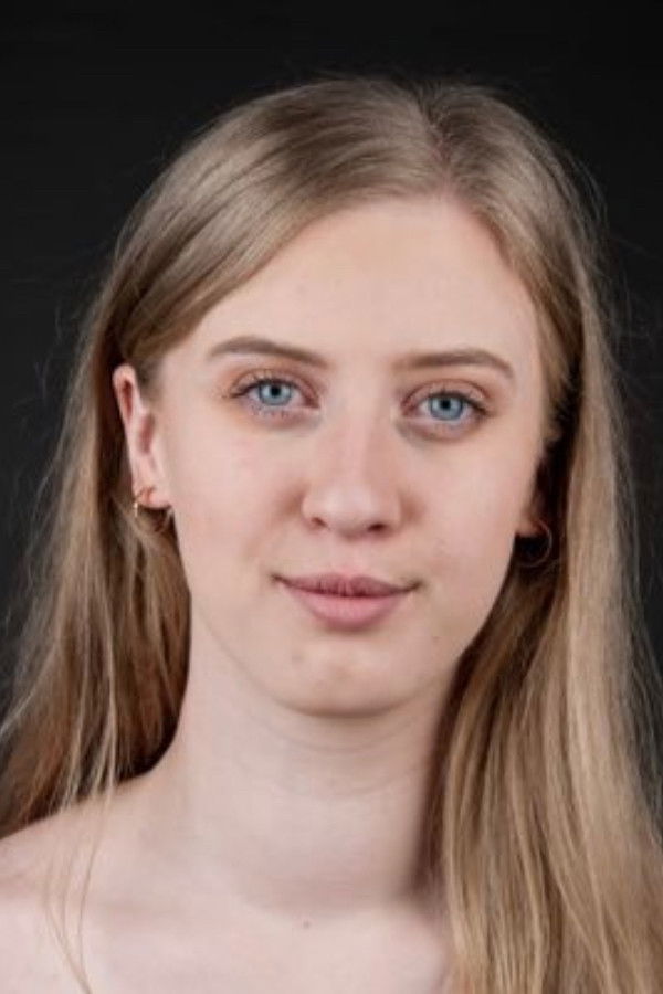 Emma Bradburn backdrop