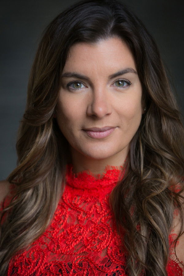 Alexandra Maxwell backdrop