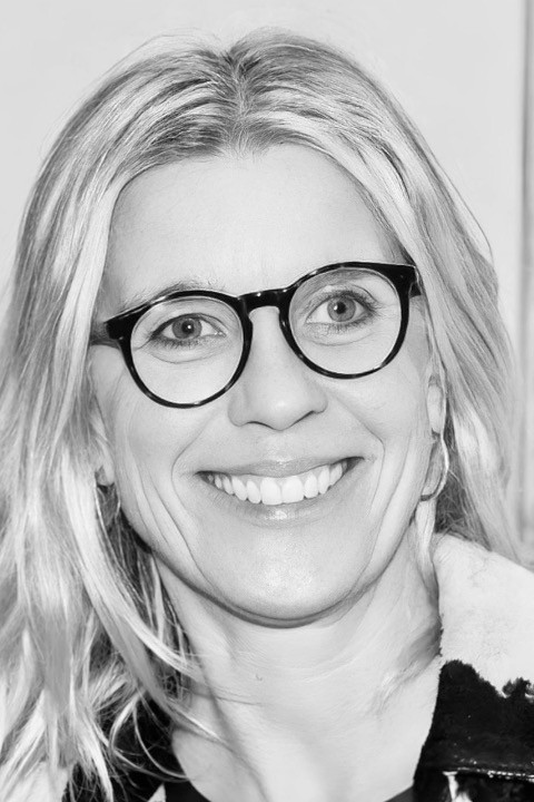 Cléa van der Grijn backdrop