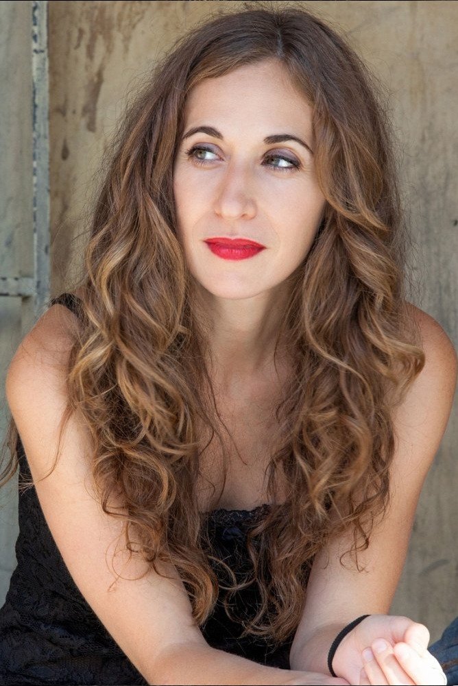 Marta Aledo backdrop