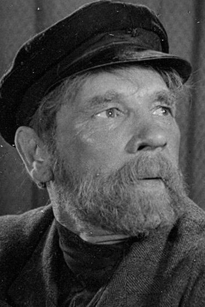 Martinsh Verdinsh backdrop