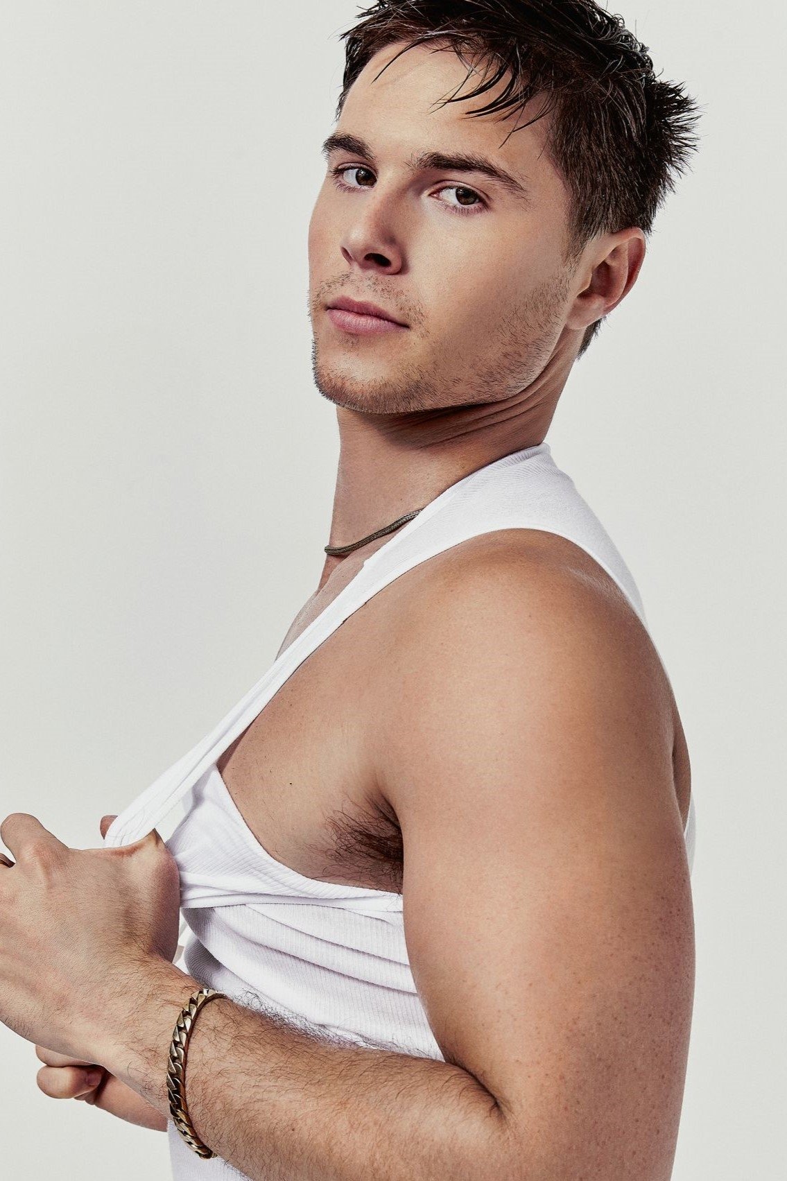 Elias Kacavas backdrop