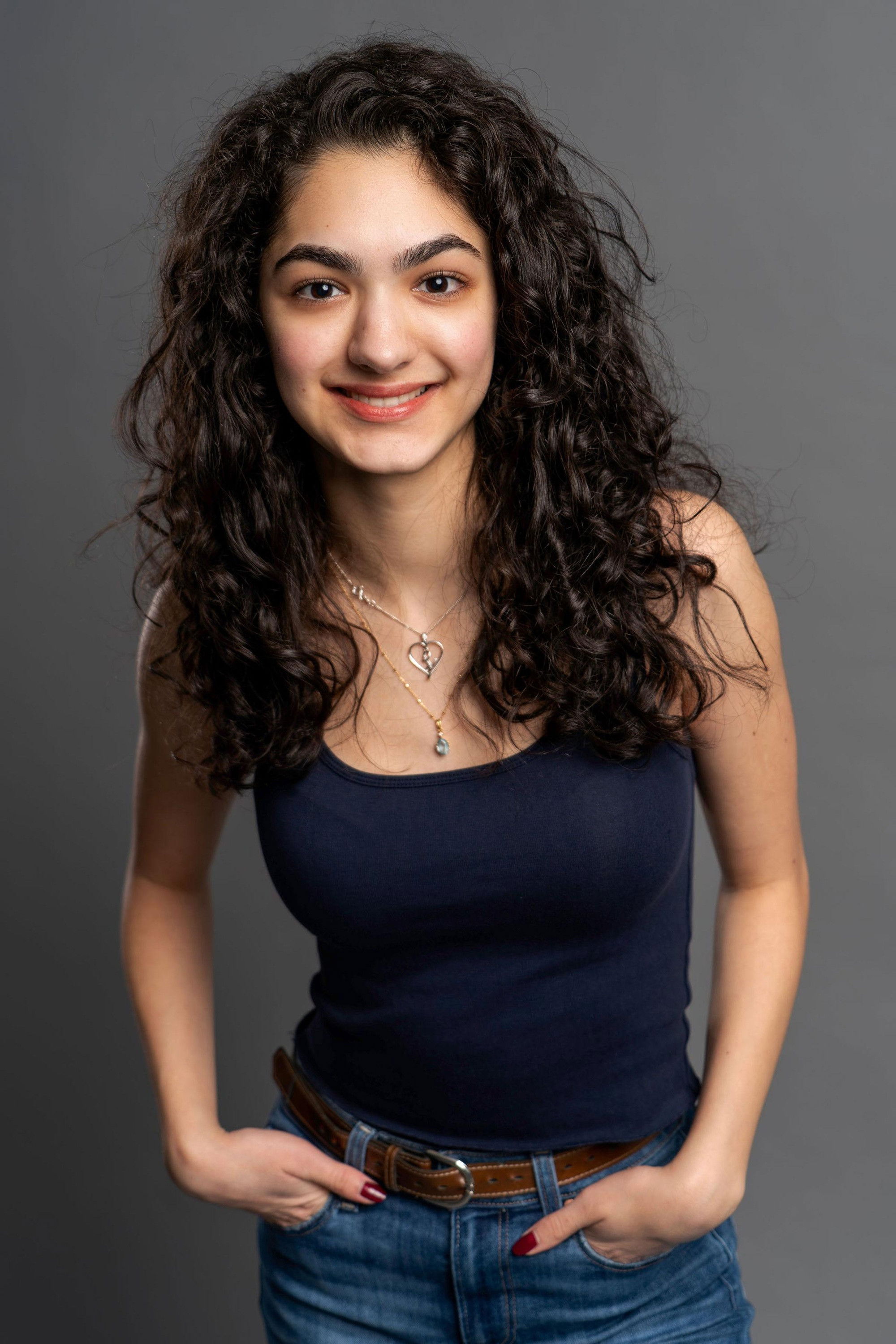 Lina Sennia backdrop