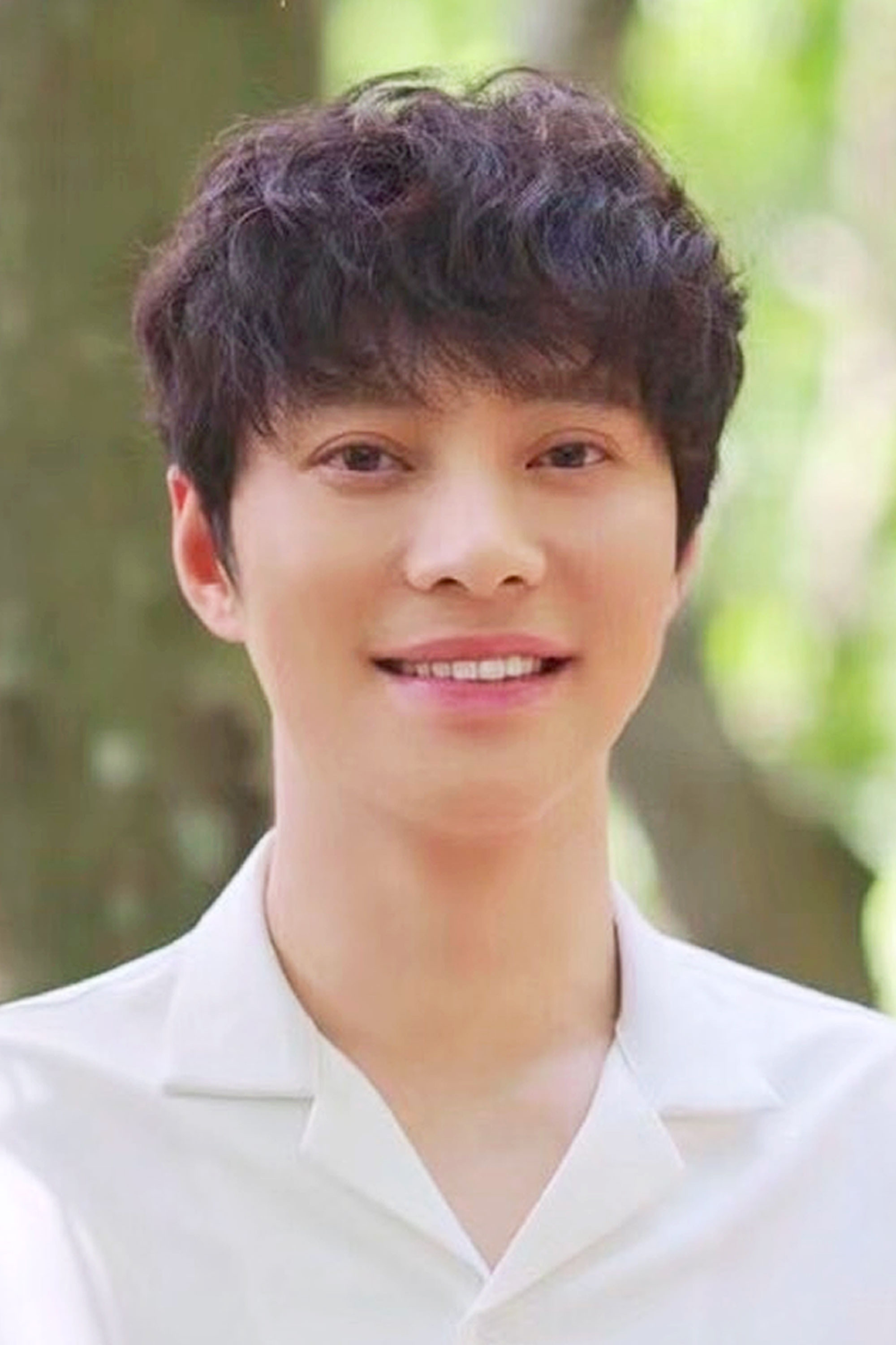 Liu Shangyu backdrop