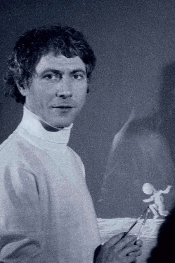 Sabin Bălașa backdrop