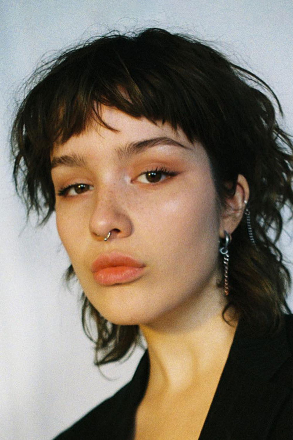 Lewi Dawson backdrop