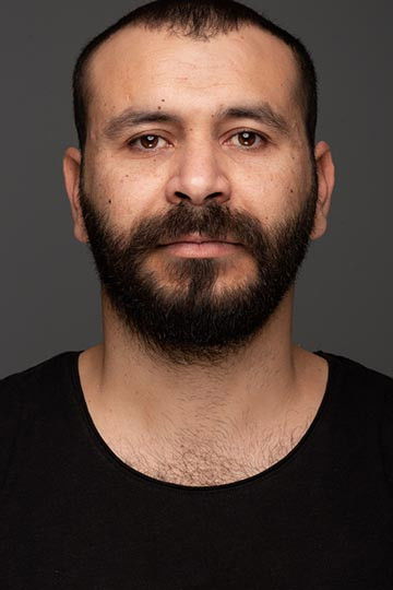 Mehmet Bezgin backdrop