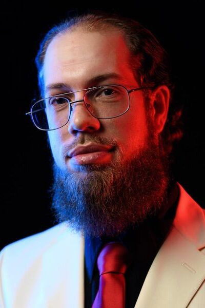 Emil Hibian backdrop